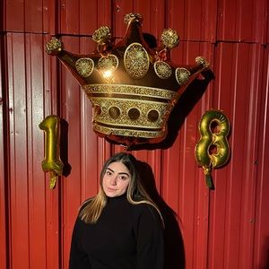 Meet your Posher, Vilma